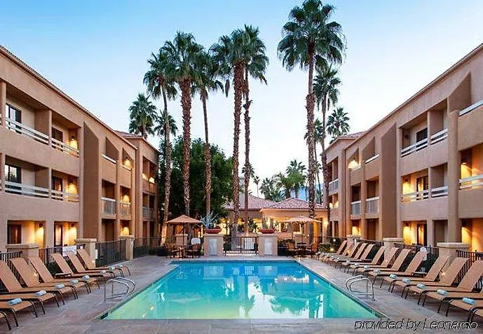 Courtyard By Marriott Palm Springs Hotel